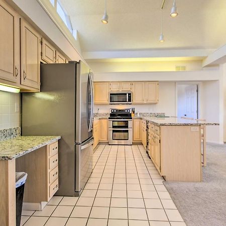 Bright Waterfront Condo With Resort Amenities! Lake Ozark Εξωτερικό φωτογραφία