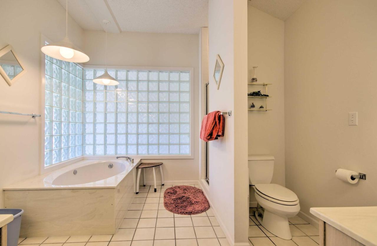 Bright Waterfront Condo With Resort Amenities! Lake Ozark Εξωτερικό φωτογραφία